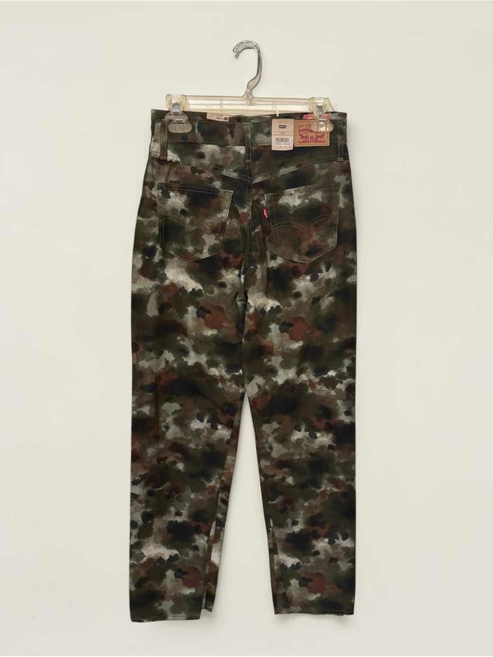 Levi's Camo Print Women's Jeans in Olive, Brown, Black - Picture 2 of 4